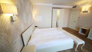 Image Alternative text